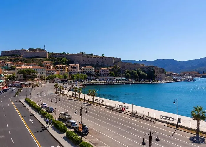 Fronte Mare Bilocale Villa Portoferraio