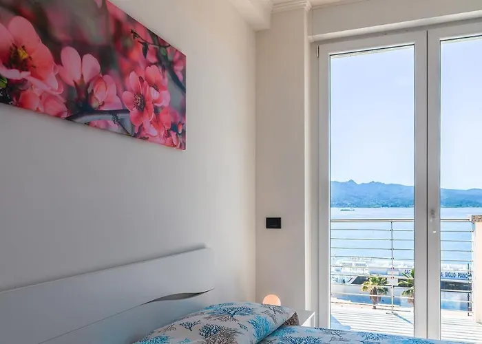 Fronte Mare Bilocale Villa *